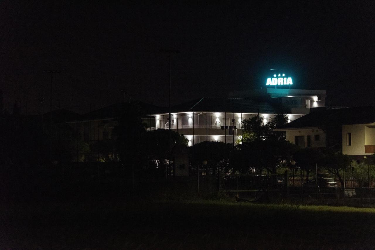 Adria Beach Hotel Alba Adriatica Luaran gambar