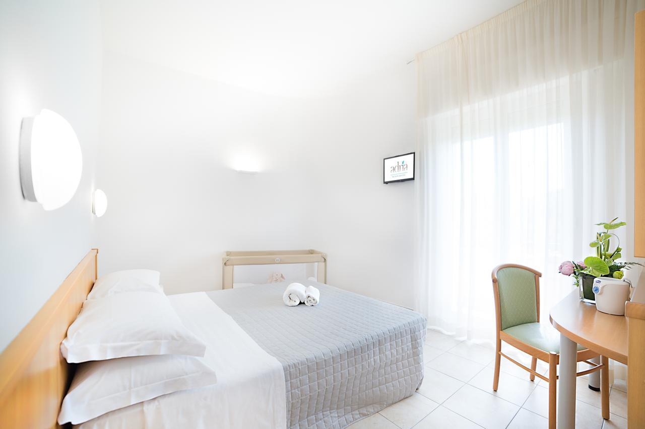 Adria Beach Hotel Alba Adriatica Luaran gambar